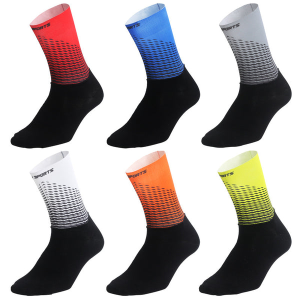 Breathable sports socks