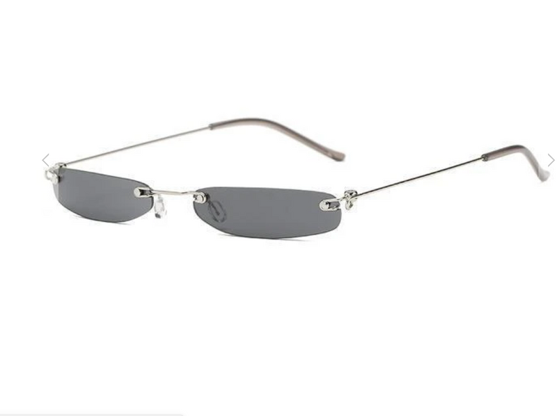 Ultra-narrow bezelless glasses